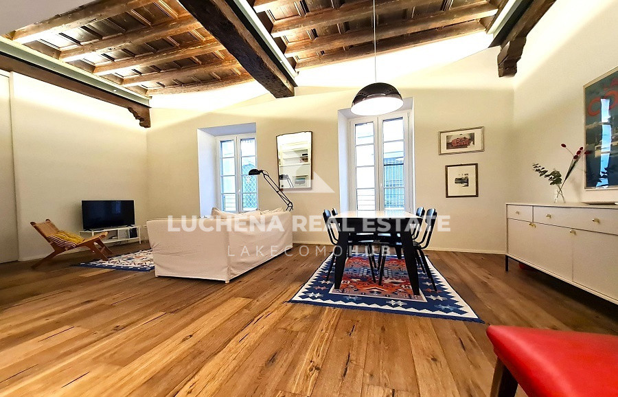 Como - Elegante appartamento in centro storico