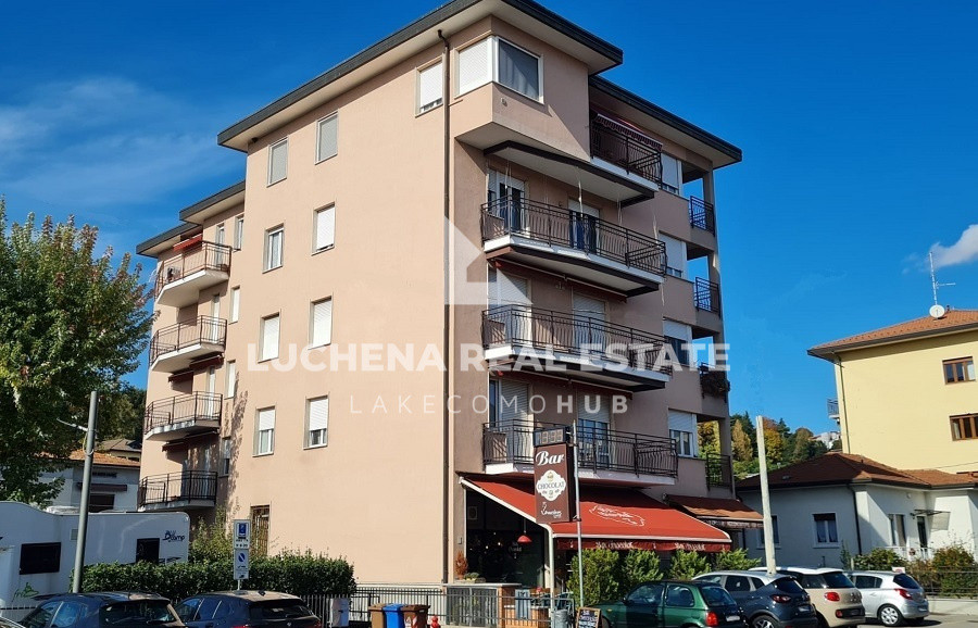 Montano Lucino - Appartamento con terrazzo