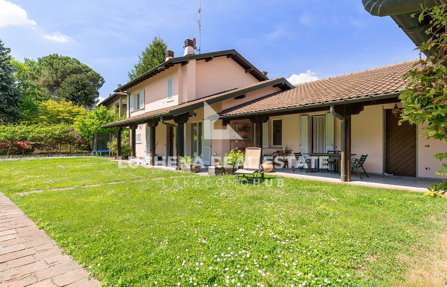 Lipomo - Villetta a schiera